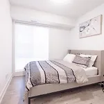 Luxury & Comfy Apartment, Mins Drive To All Niagara Falls Attraction