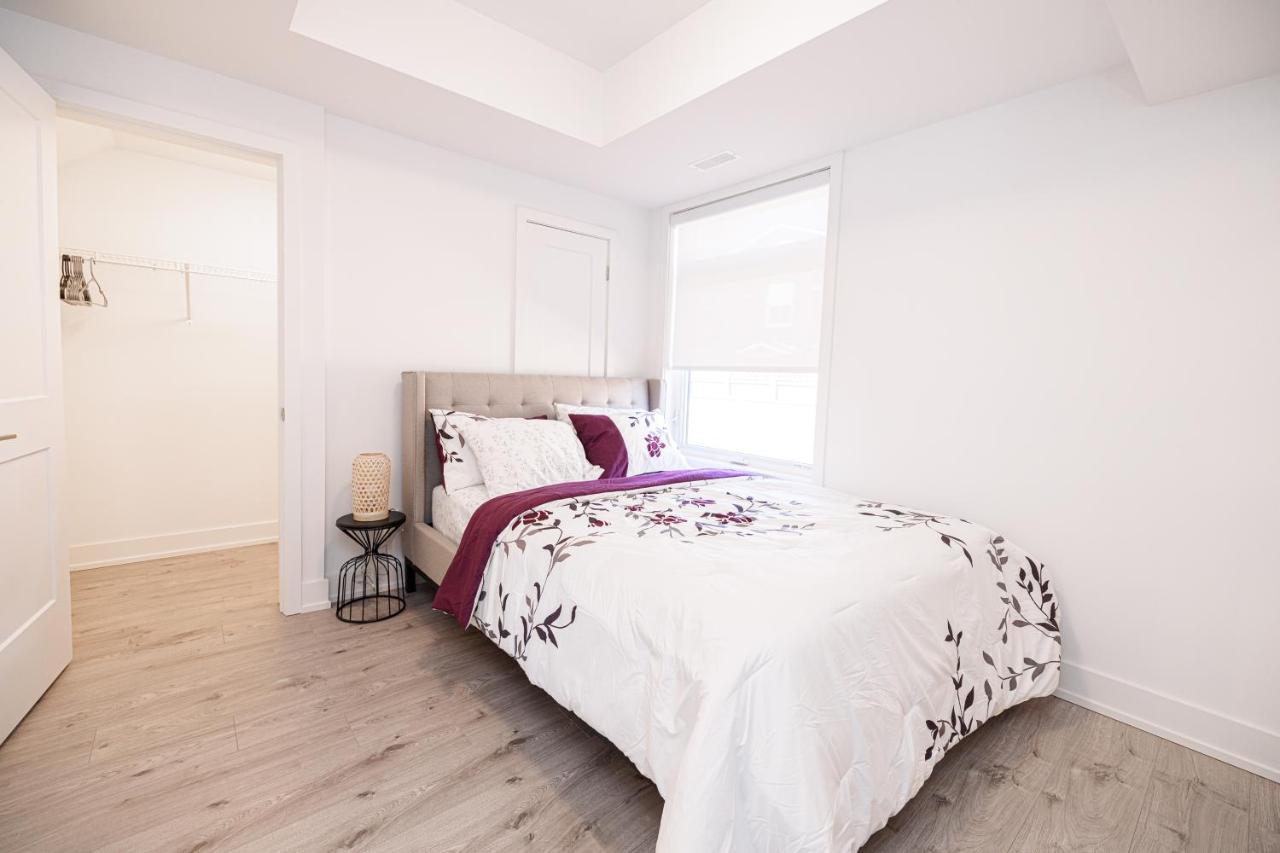 Luxury & Comfy Apartment, Mins Drive To Attraction Apartment Niagara Falls