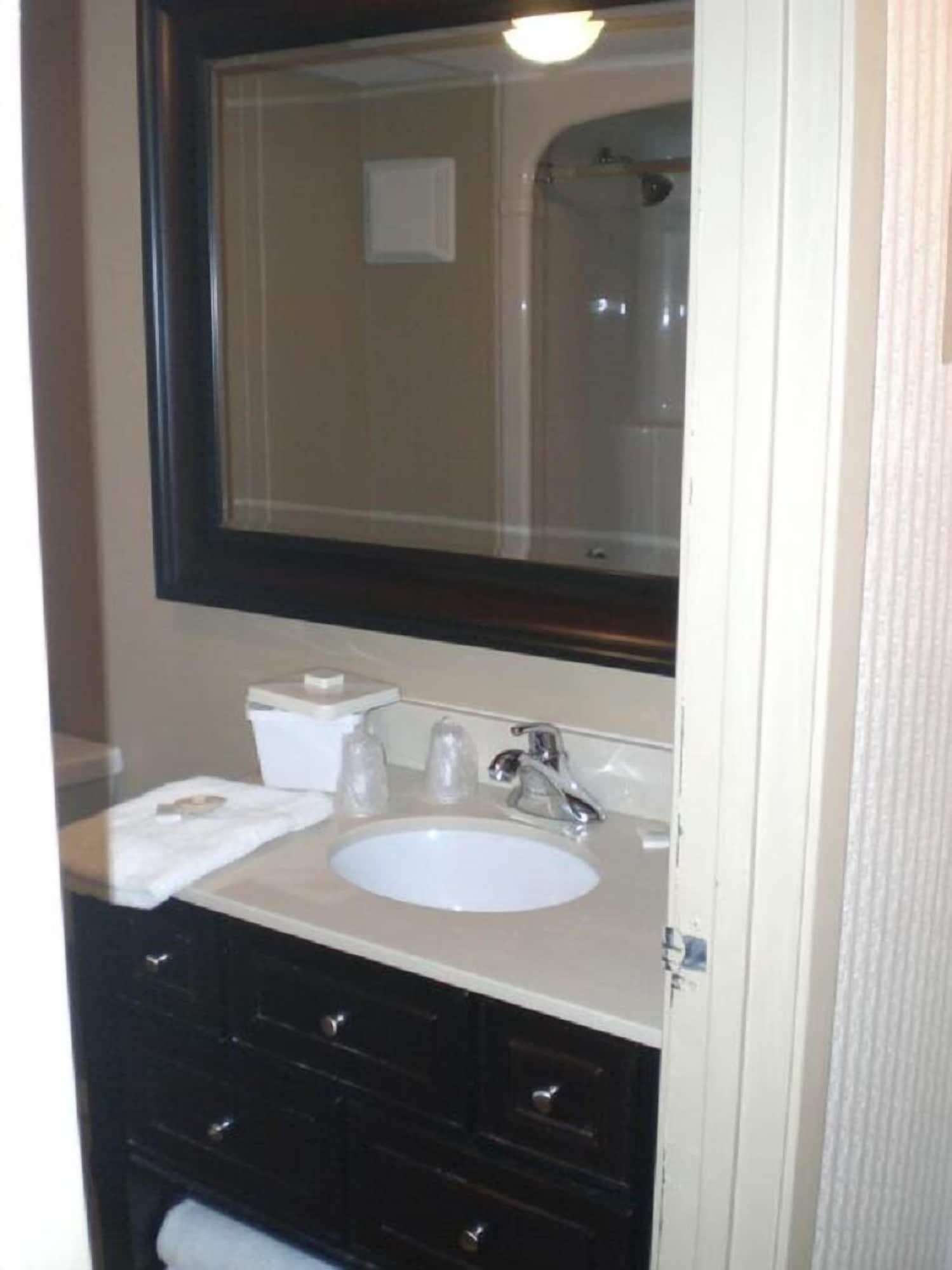 Howard Johnson By Wyndham Motel 2*
