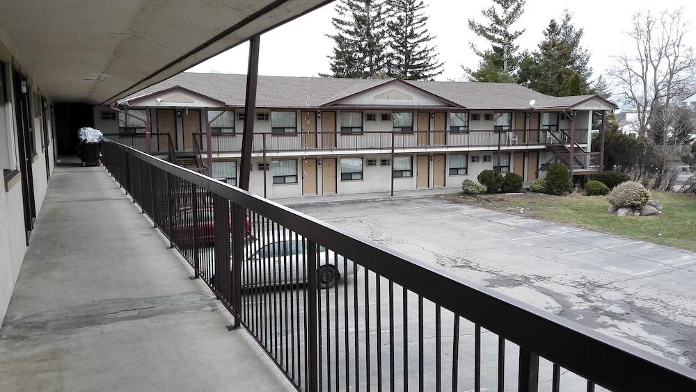 Howard Johnson By Wyndham 2* Niagara Falls