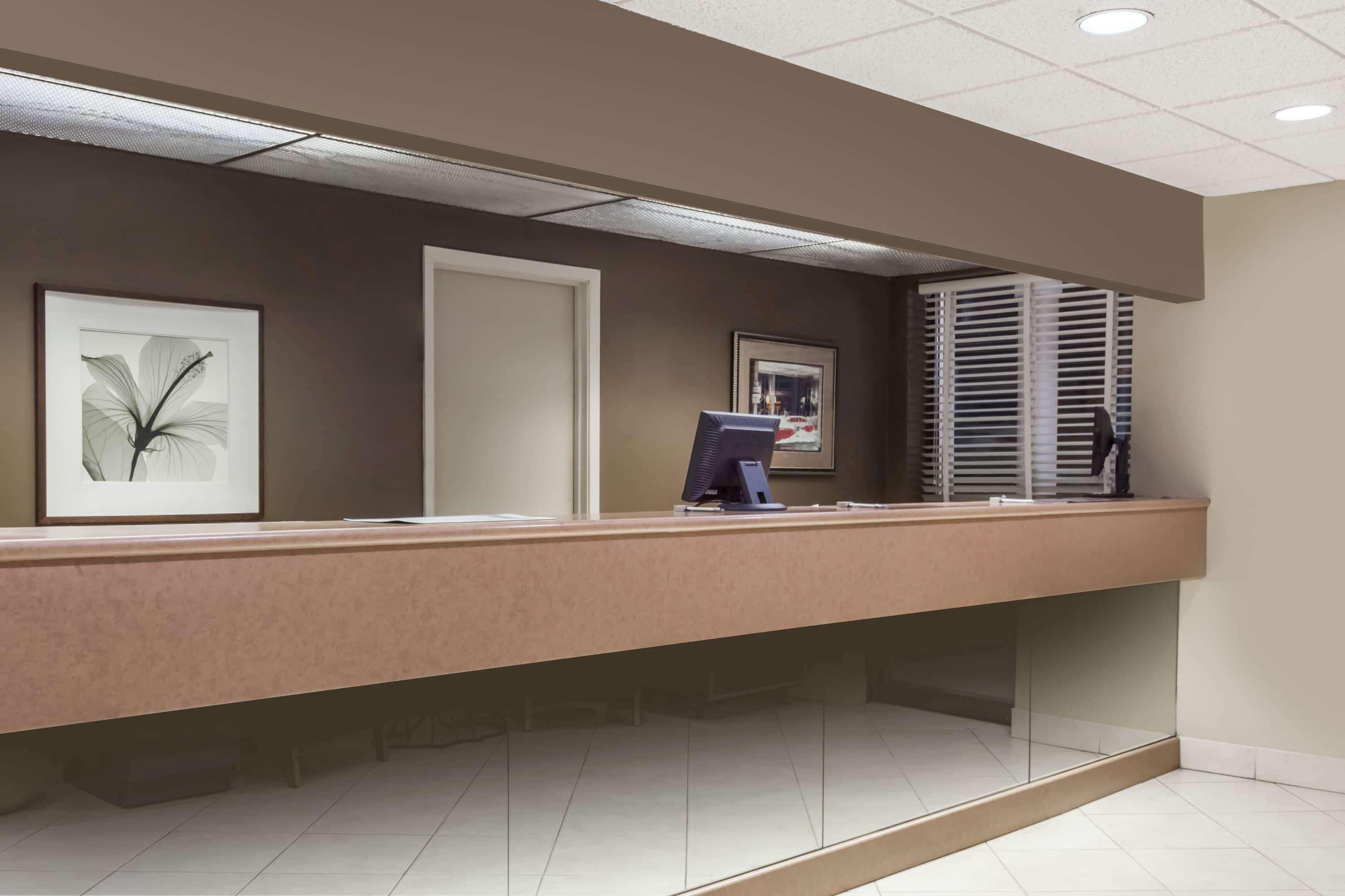 Motel Howard Johnson By Wyndham 2*