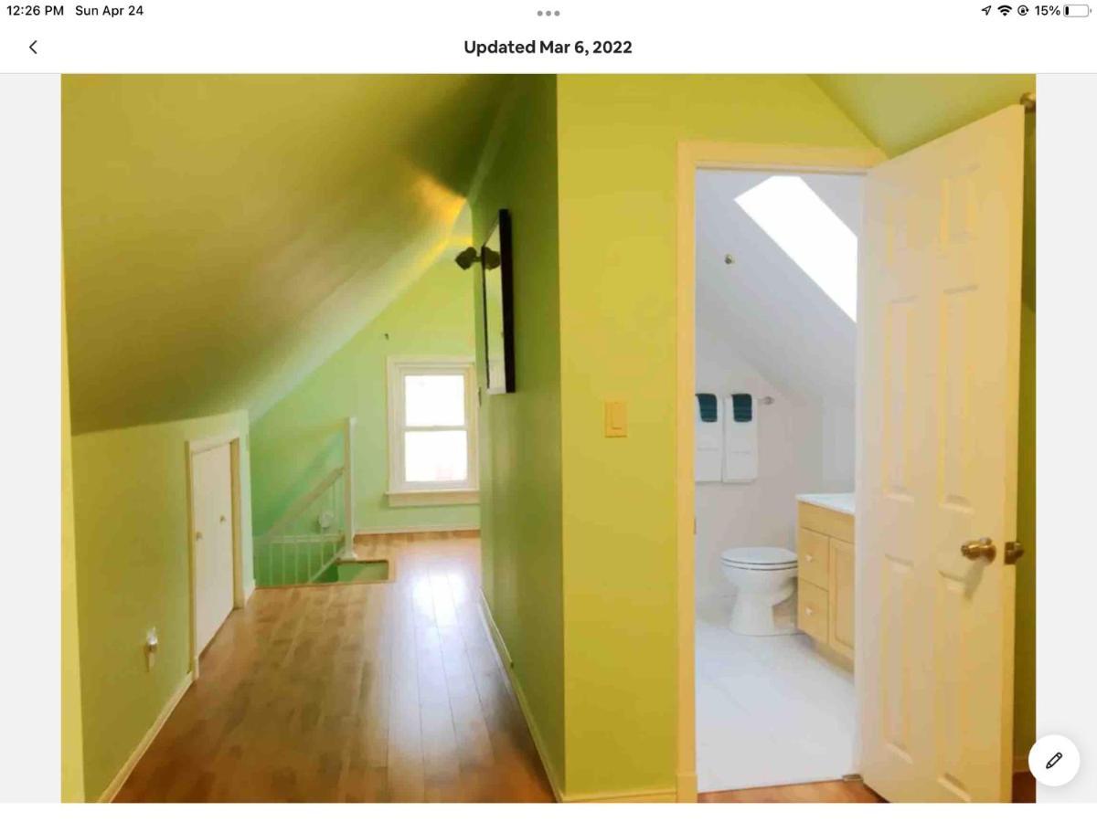 Cozy 1-bedroom Loft With Falls View 4mins To Falls Holiday home