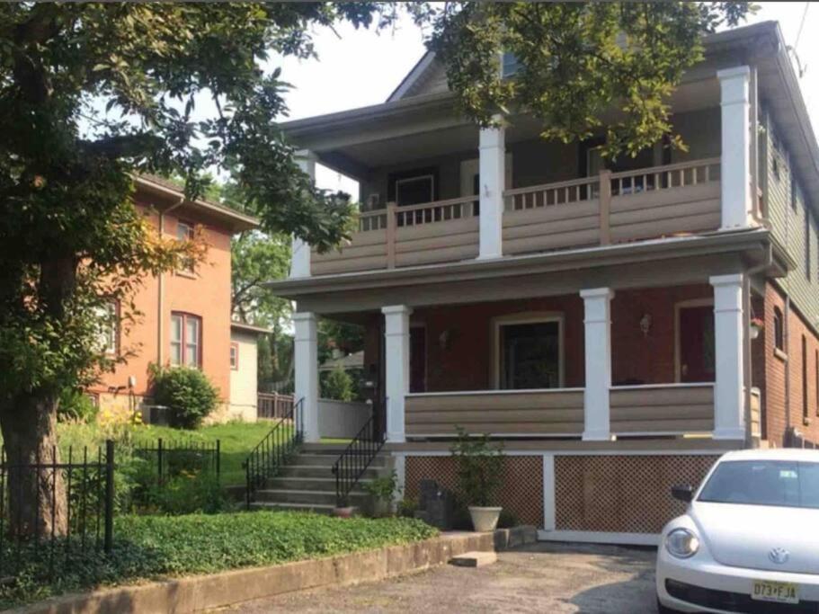Adorable 2-bedroom Unit With Jacuzzi Beside Falls * Niagara Falls