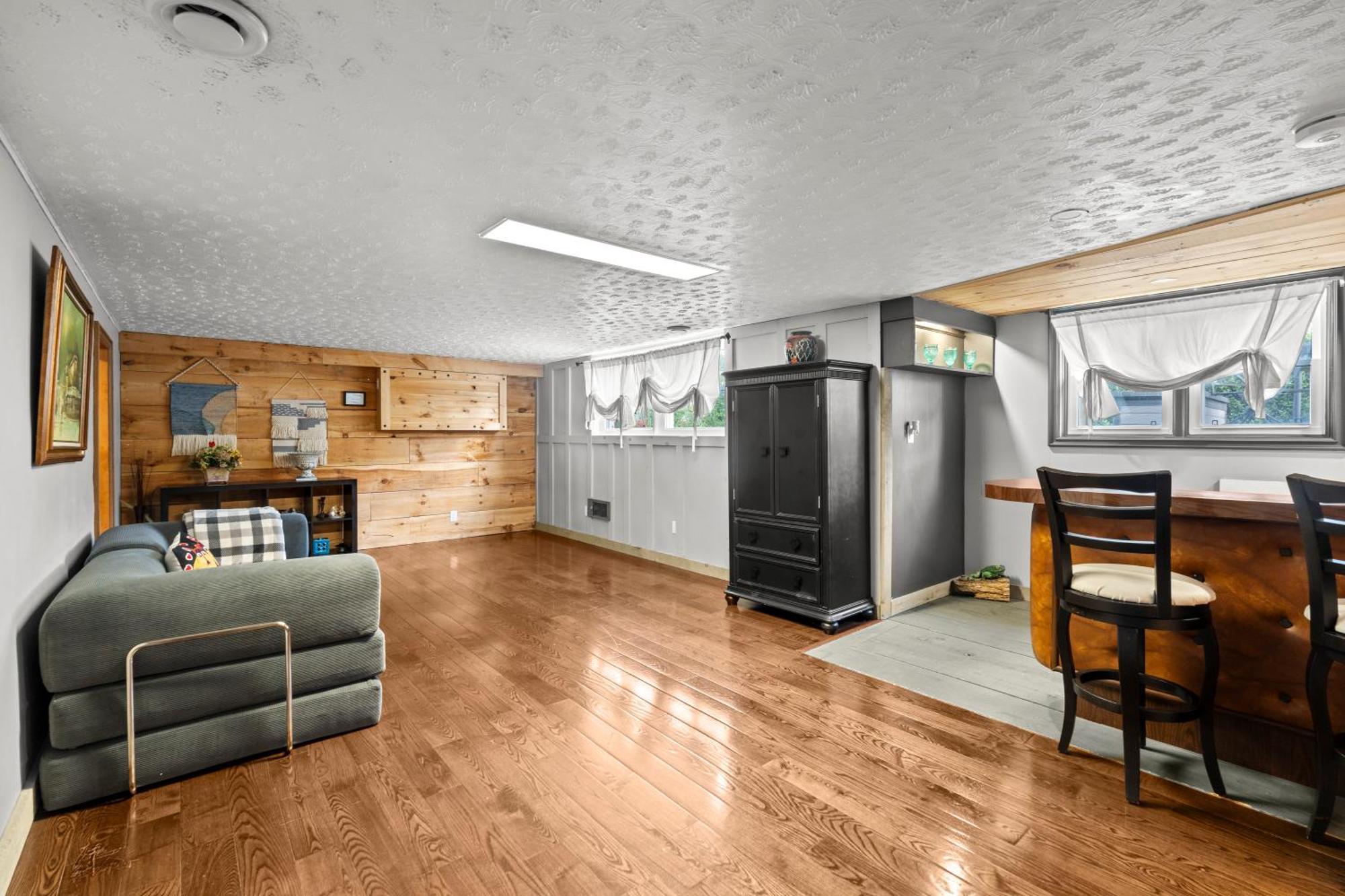 Beautiful Home, A Few Minutes To The Waterfall And Attractions * Niagara Falls