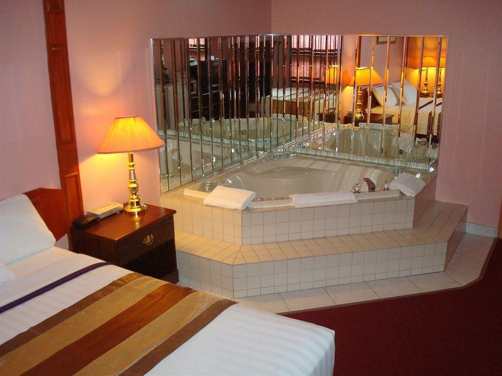 Grewals And Suites