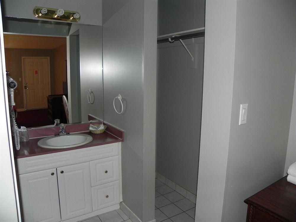 Grewals And Suites 2* Niagara Falls