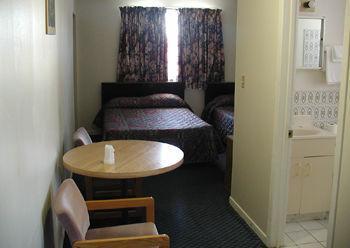 Downtown Hotel Niagara Falls