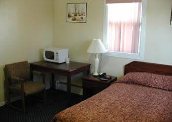 Hotel Downtown Niagara Falls