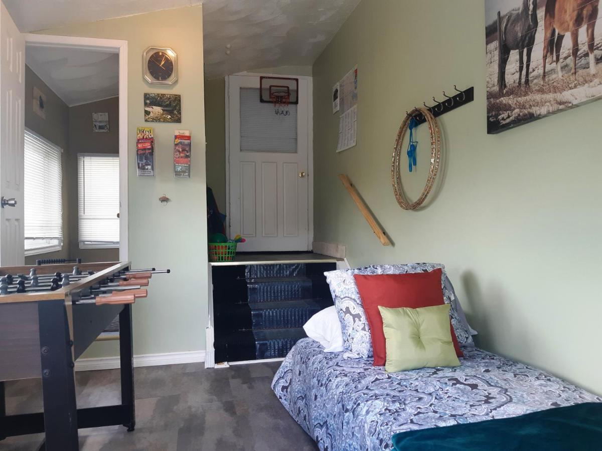 Holiday home Gracies Fallsview Getaway *