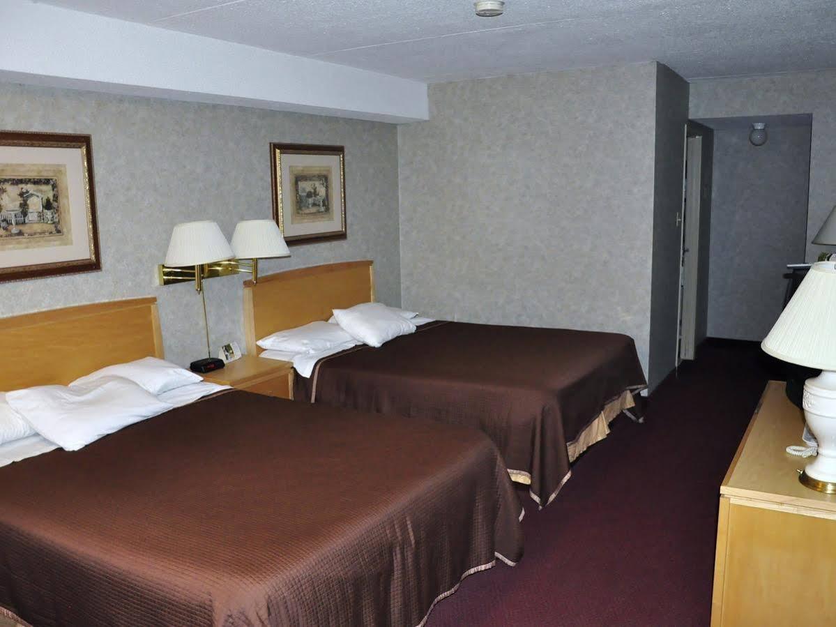Motel Howard Johnson By Wyndham 2*