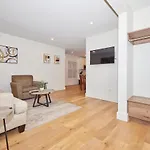 Riverview Executive Home - B