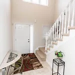 Fallsview Family Home