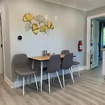 Ambiance By The Falls Cozy Suite