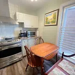 Niagara Fall Holiday Home - Close To The Fall, 3 Mins Drive
