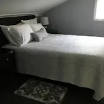 Chalet Bed And Breakfast, Niagara-On-The-Lake