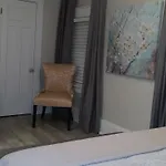 Niagara Falls Canada Getaway