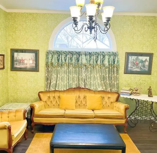 Cozy Suite