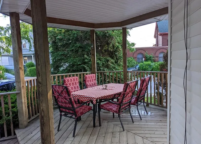 Garden 2 Storey House