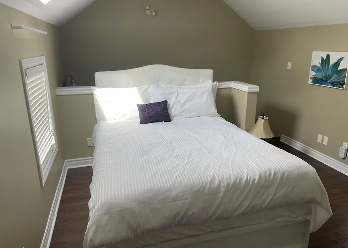 Peaceful Residence On Palmer Ave - Close To The Falls & Complimentary Breakfast Delivered Daily To The Rental