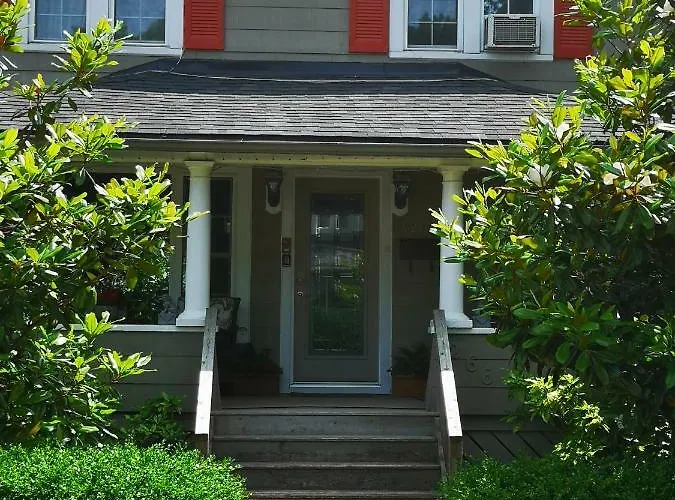 Your Oasis In Niagara Falls Canada