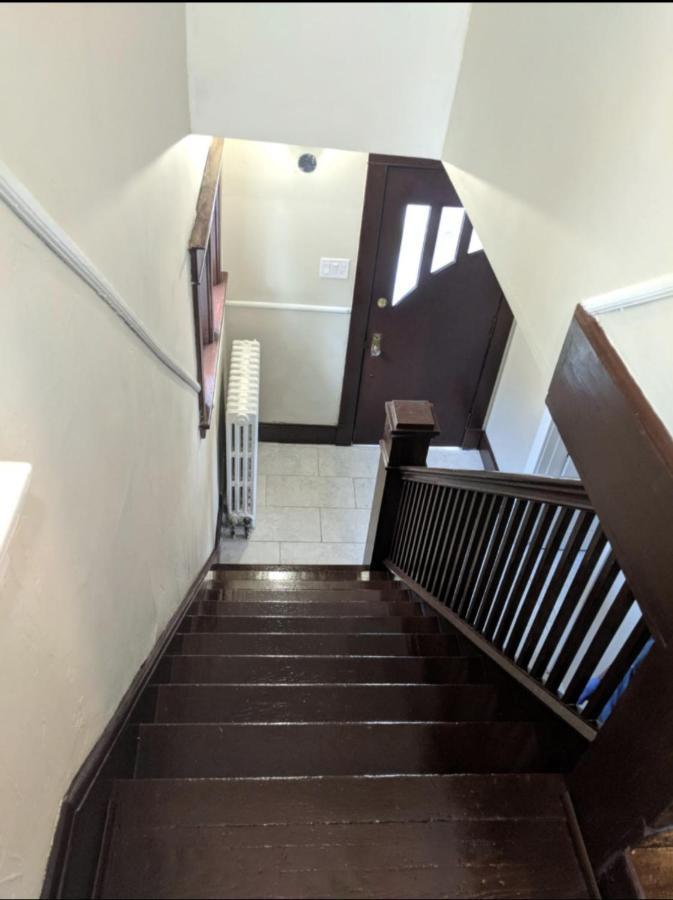 Clifton Hill Getaway: Spacious Kitchen Near Falls & Casino * Niagara Falls