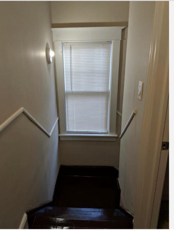 Homestay Clifton Hill Getaway: Spacious Kitchen Near Falls & Casino Niagara Falls