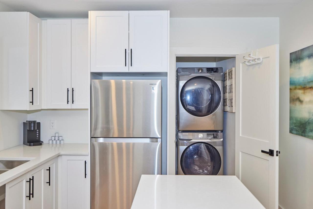 Riverview Executive - B Niagara Falls