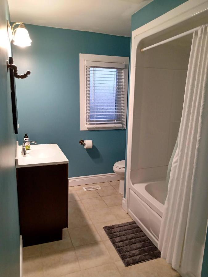 Toronto Furnished Living- Holiday home Niagara Falls