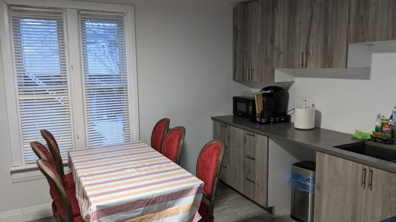 Gigi's Oasis By The Falls Niagara Falls
