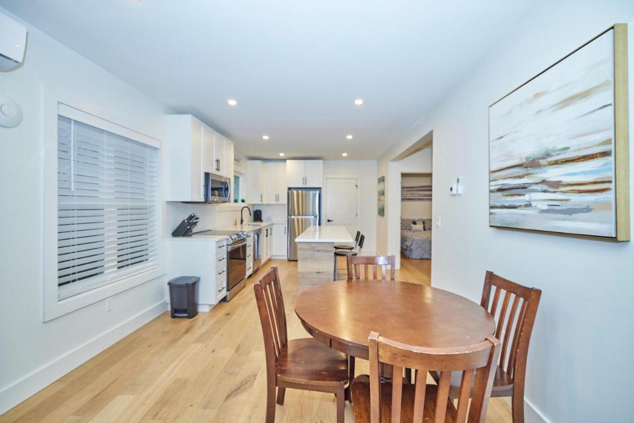 Riverview Executive - B Holiday home Niagara Falls