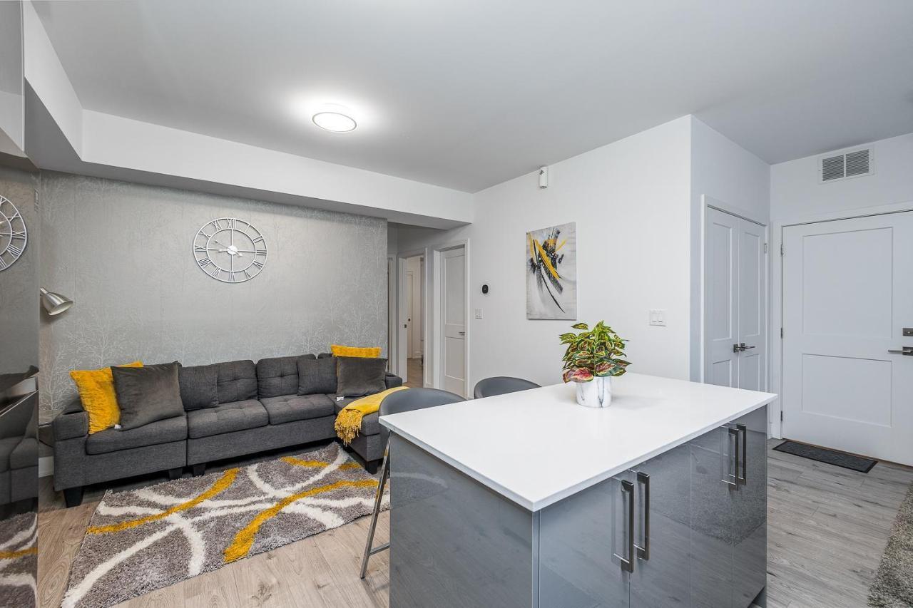 Apartment Exquisite 2 Bedroom Apt, Mins To The Falls.