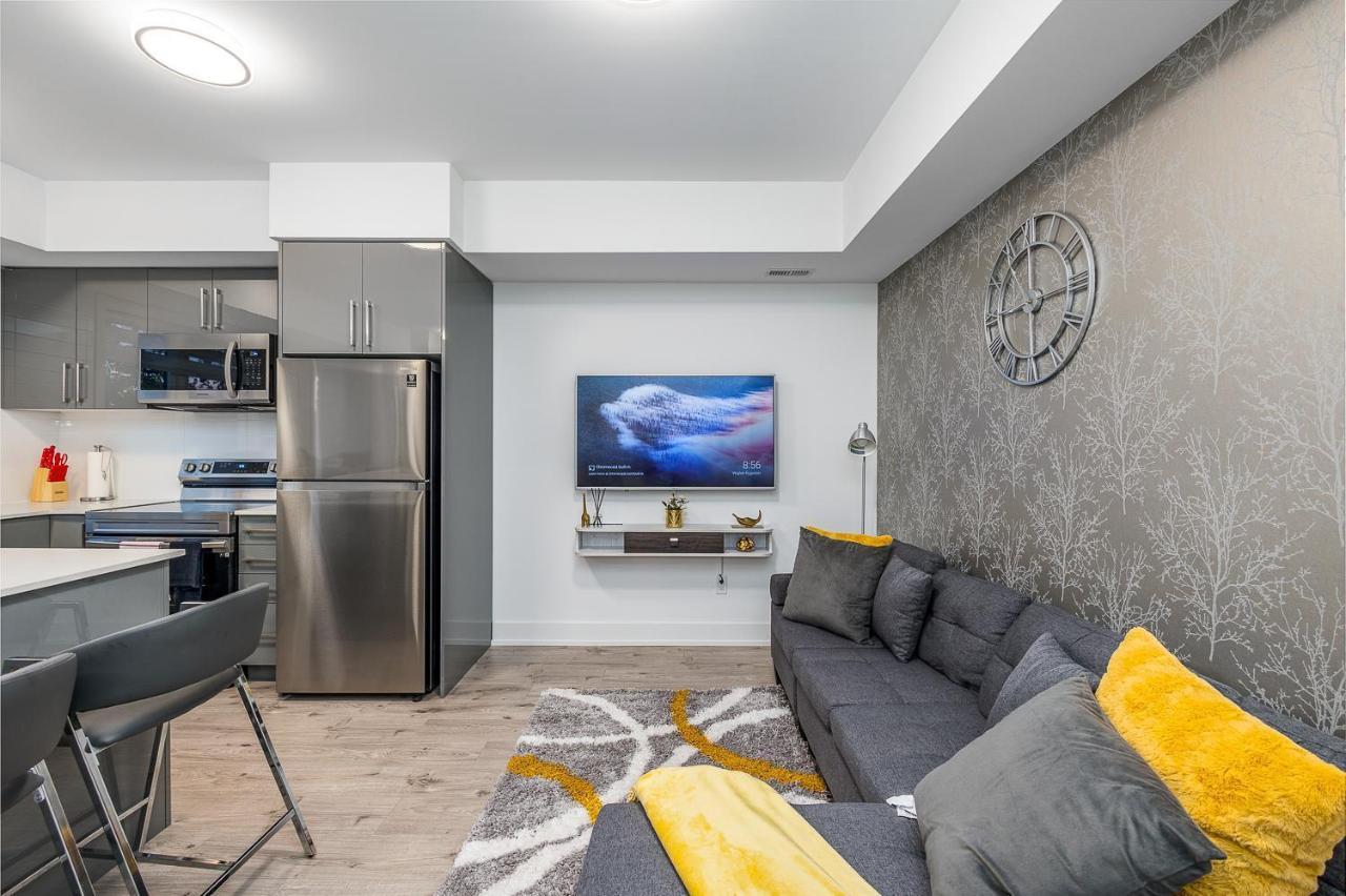 Apartment Exquisite 2 Bedroom Apt, Mins To The Falls. *