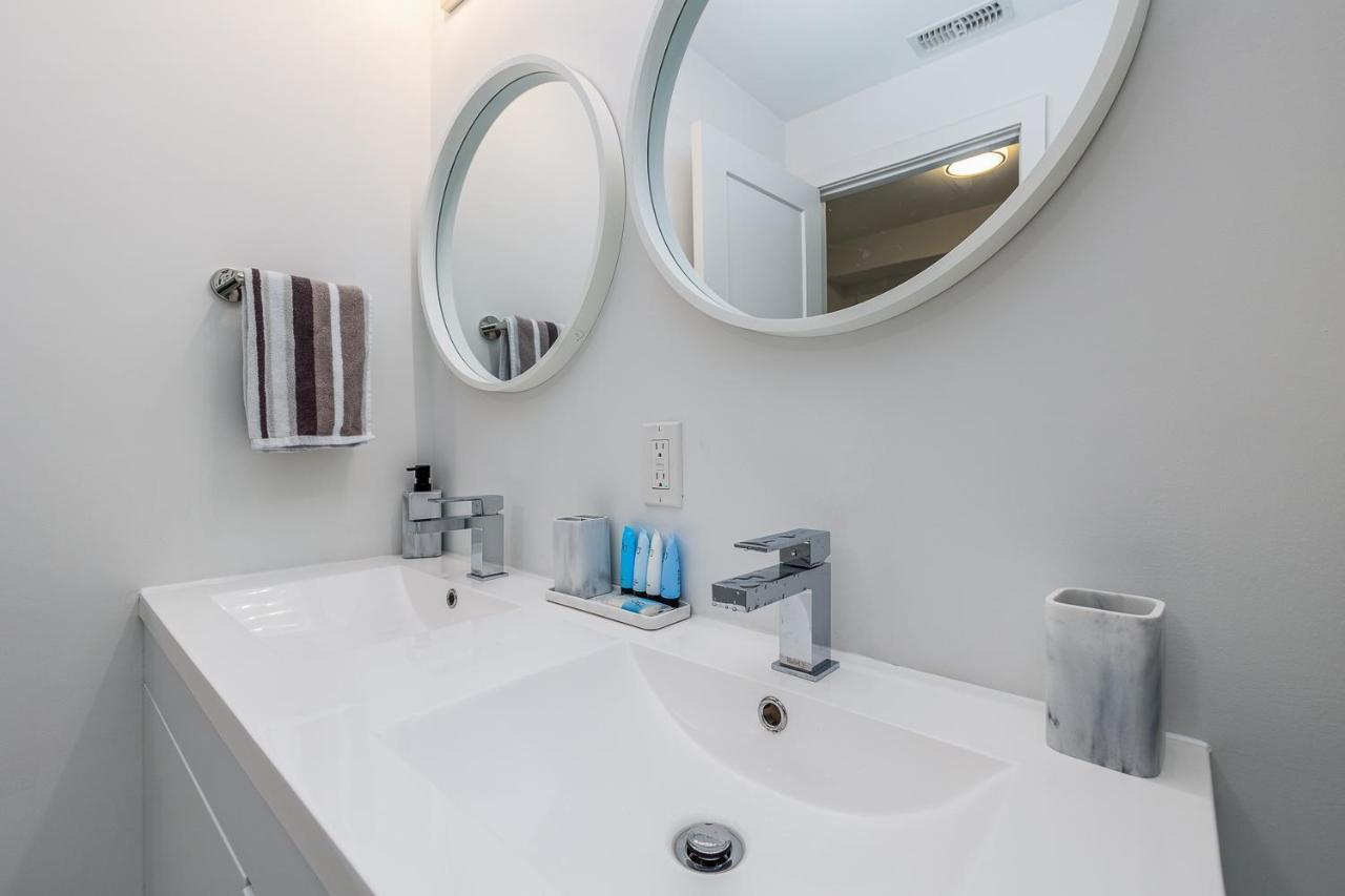Apartment Exquisite 2 Bedroom Apt, Mins To The Falls.