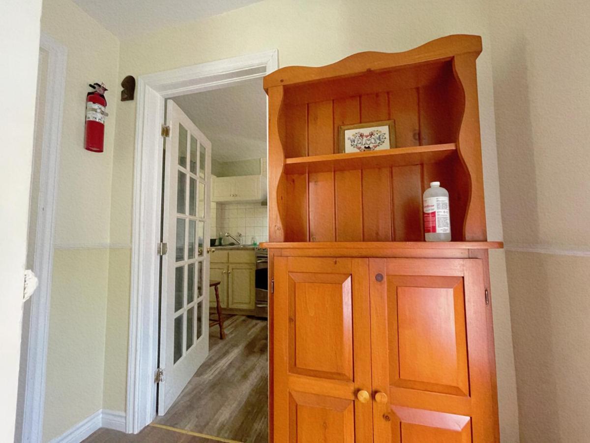 Fall Holiday - Close To The Fall, 3 Mins Drive Holiday home *