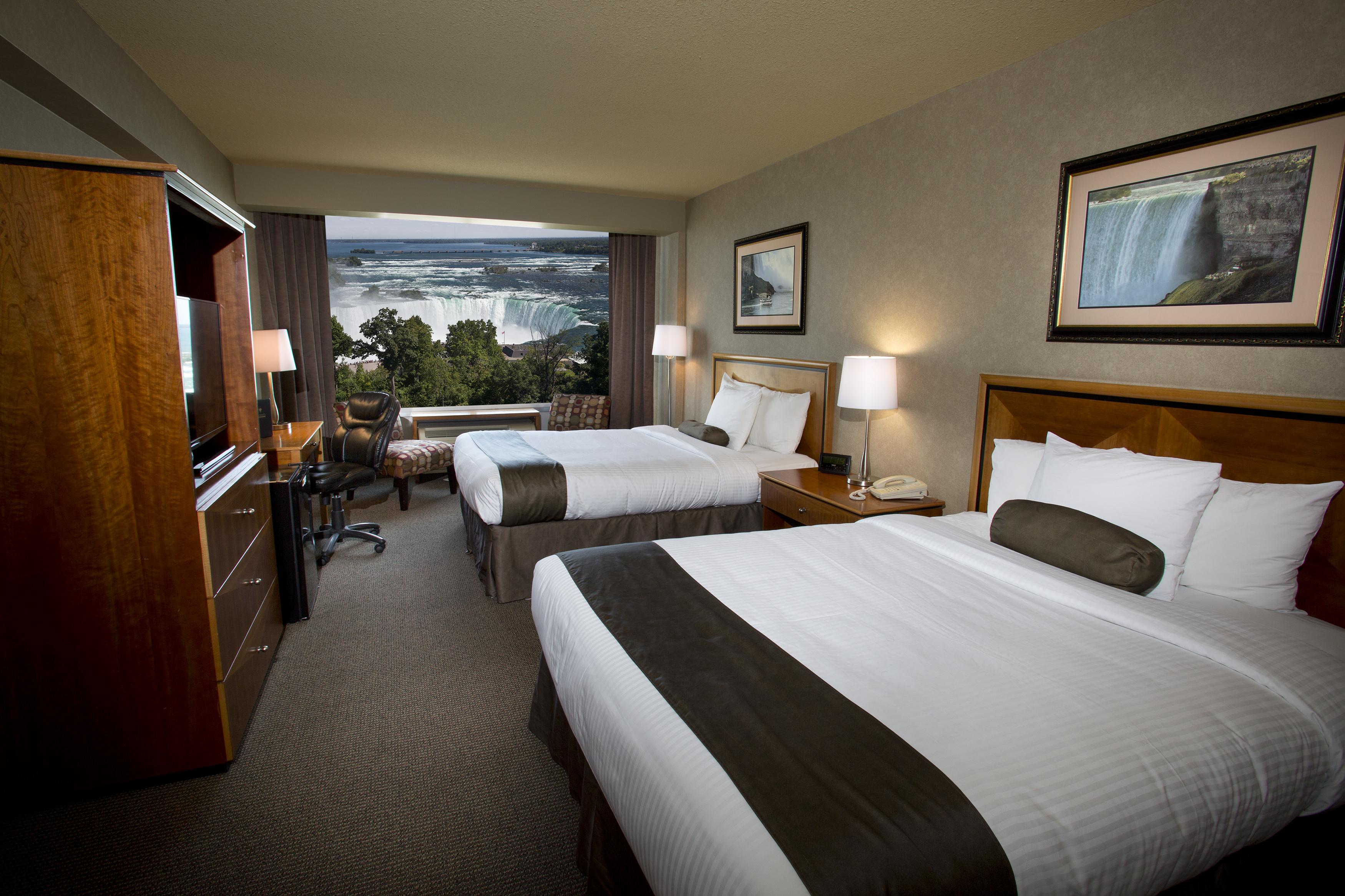 Hotel The Oakes Overlooking The Falls