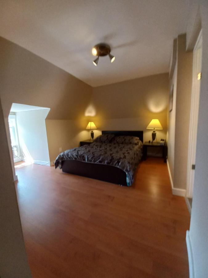 Dream Family Retreat Apartment Niagara Falls