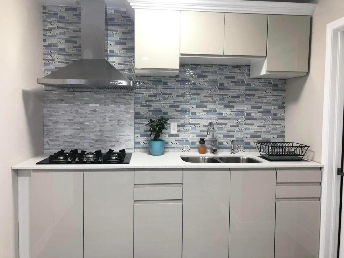 Holiday home Entire Basement With 3 Bedrooms Niagara Falls