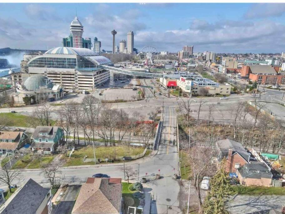 Two Bedrooms Unit With Jacuzzi And Great View *