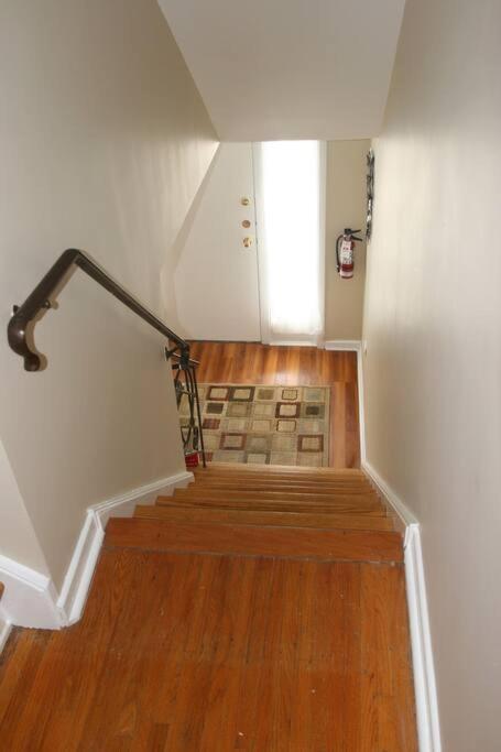 Holiday home Riverview Closest To Falls, Free Breakfast Delivered Daily
