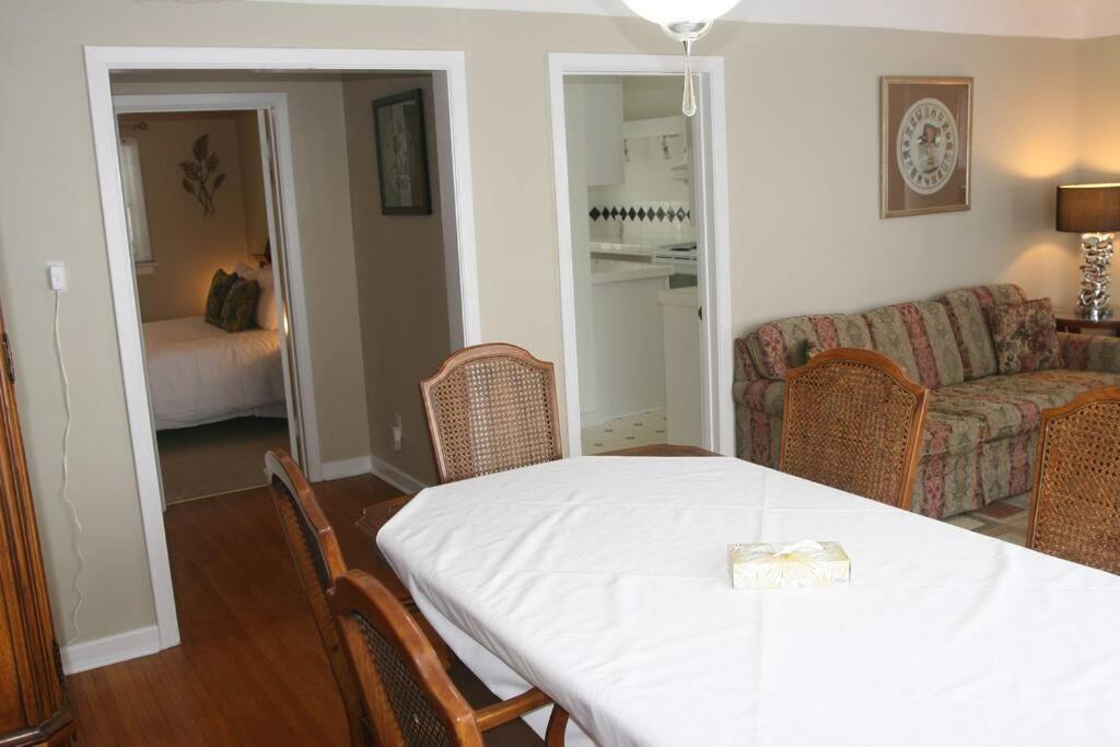 Riverview Closest To Falls, Free Breakfast Delivered Daily Holiday home *