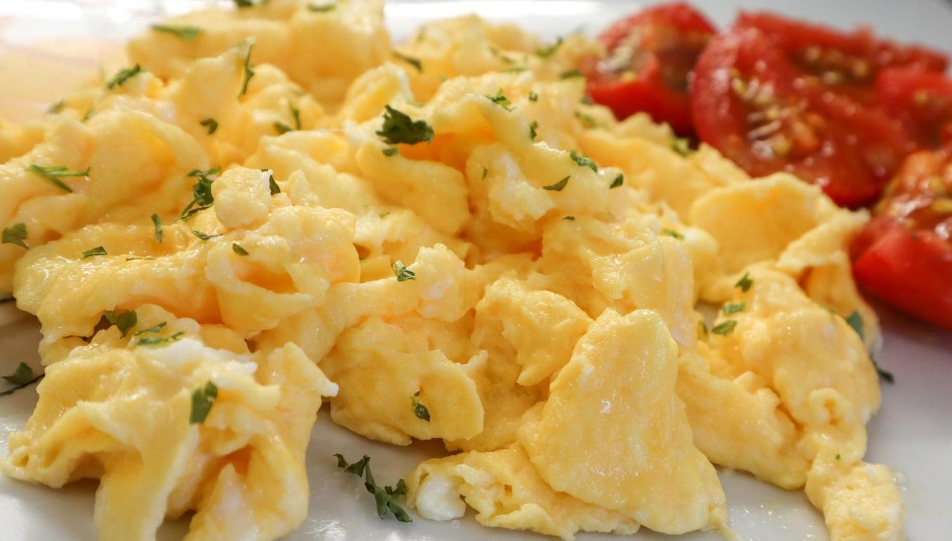 Riverview Closest To Falls, Free Breakfast Delivered Daily