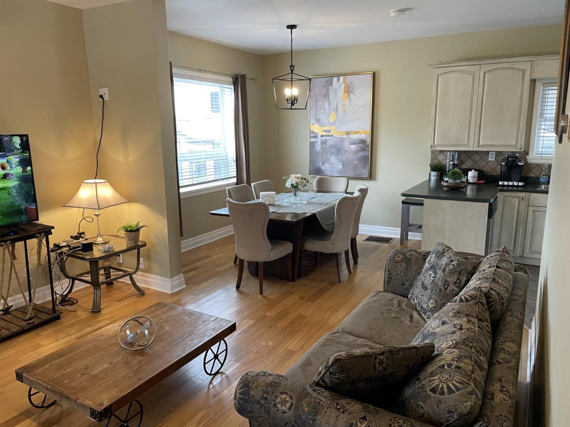Tranquility Near The River Complimentary Breakfast Holiday home Niagara Falls
