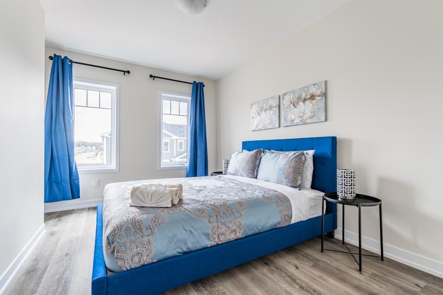 Holiday home Luxury Town Close To Fairview Casino In Niagra Falls Niagara Falls