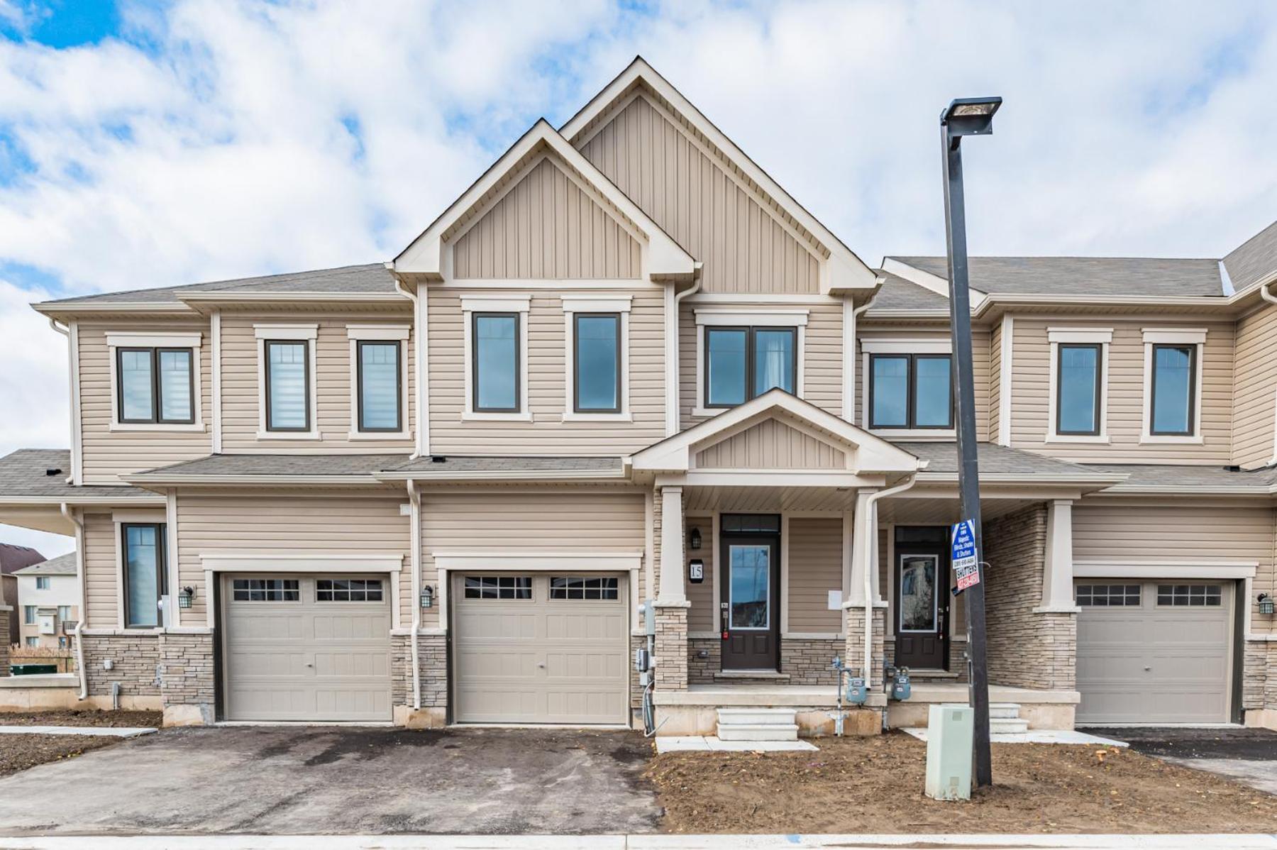 Holiday home Luxury Town Close To Fairview Casino In Niagra Falls