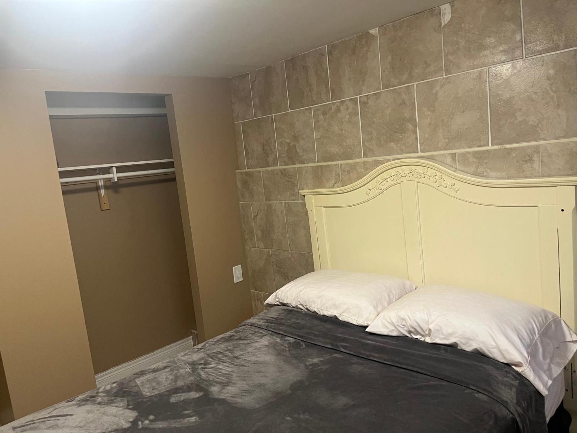 Clifton Hill Getaway: Spacious Kitchen Near Falls & Casino Homestay *