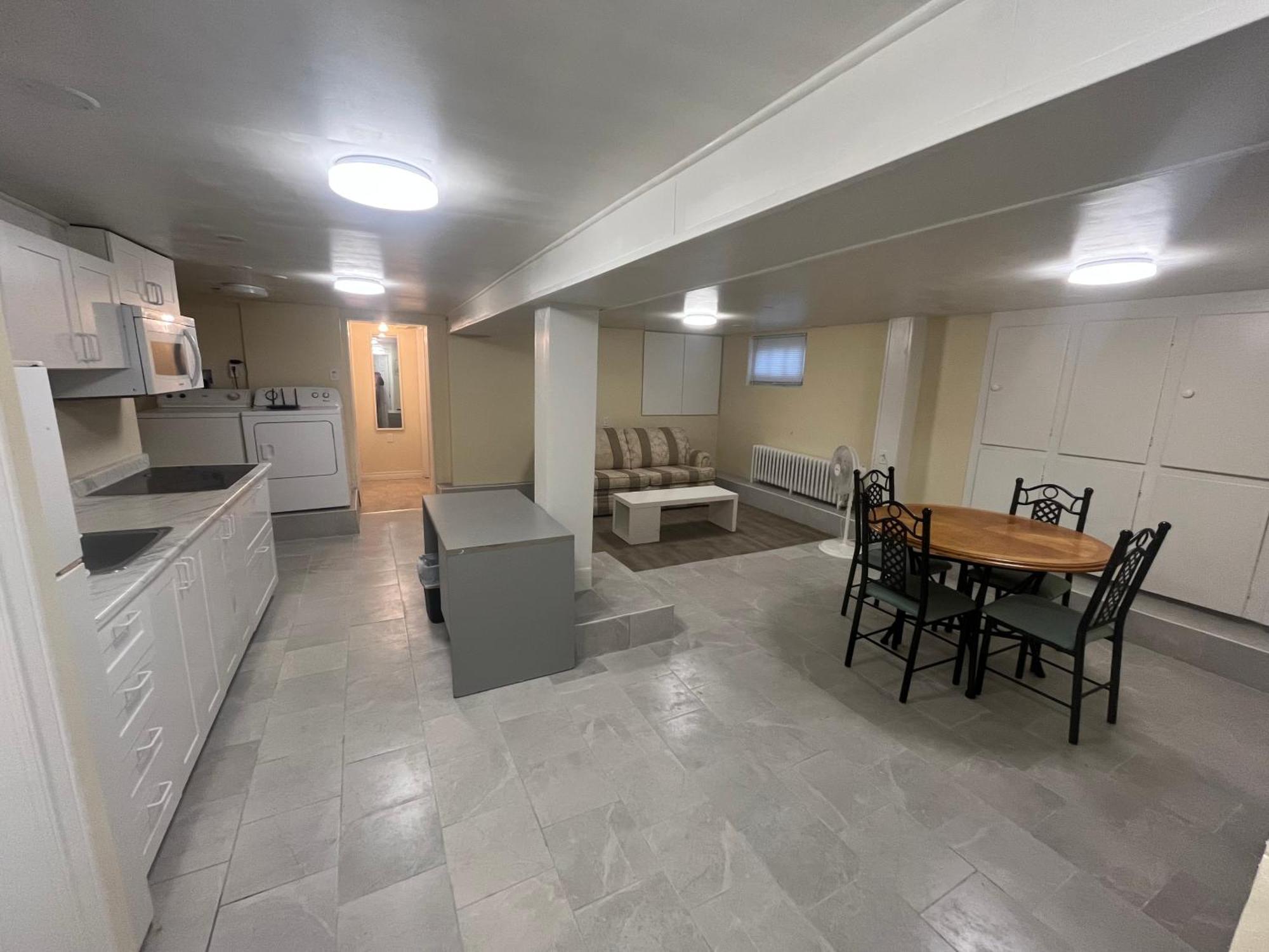 Clifton Hill Getaway: Spacious Kitchen Near Falls & Casino