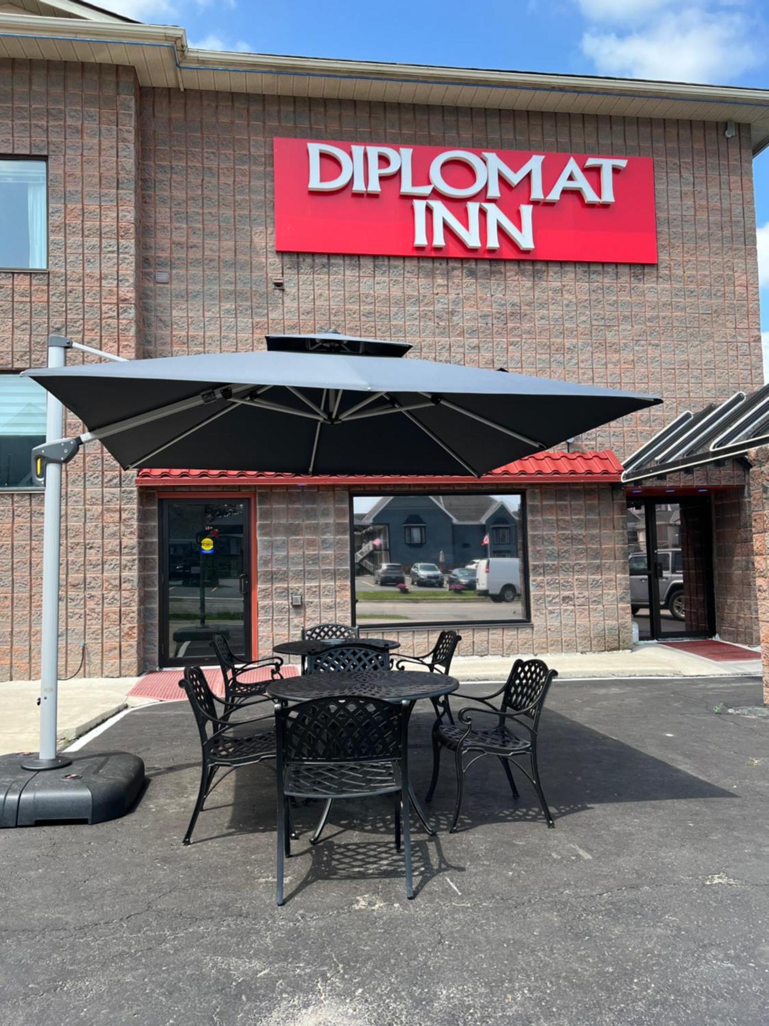 Diplomat 3* Niagara Falls