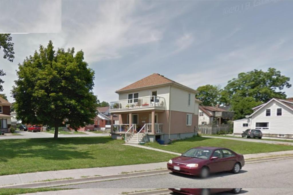 Peaceful On Palmer Ave - Close To The Falls & Complimentary Breakfast Delivered Daily To The *