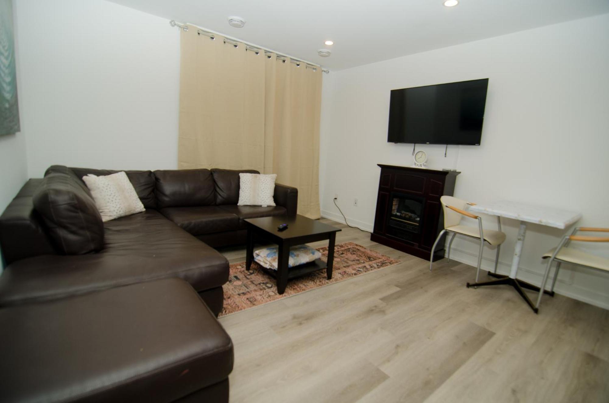 Holiday home Escape Crib: 3km From Niagarafalls *