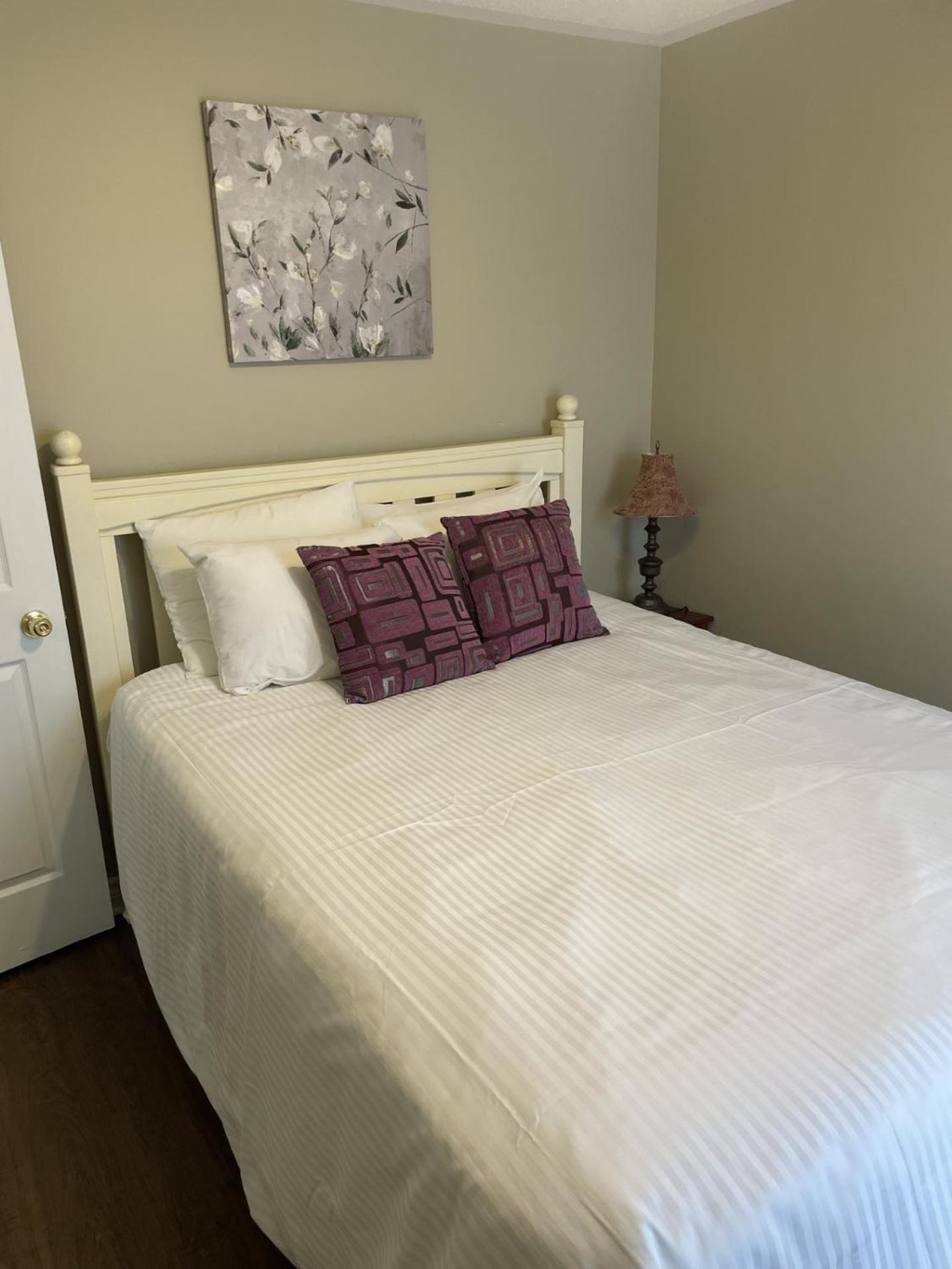 Peaceful On Palmer Ave - Close To The Falls & Complimentary Breakfast Delivered Daily To The Niagara Falls